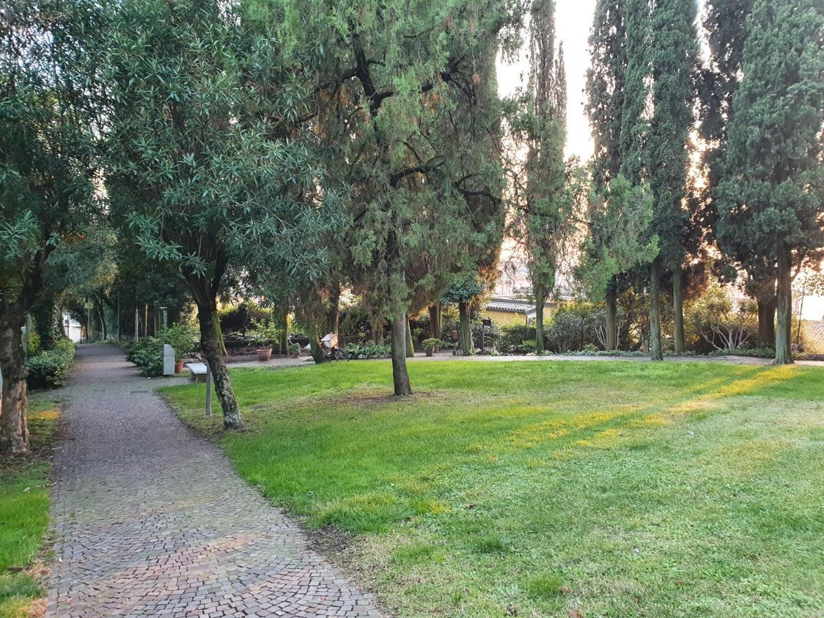 La Lampara Sirmione Exterior photo